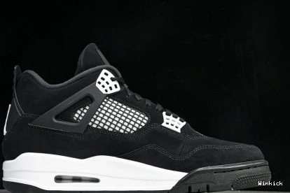 AIR 'WHITE JORDAN RETRO THUNDER' FQ8138-001 4 1023